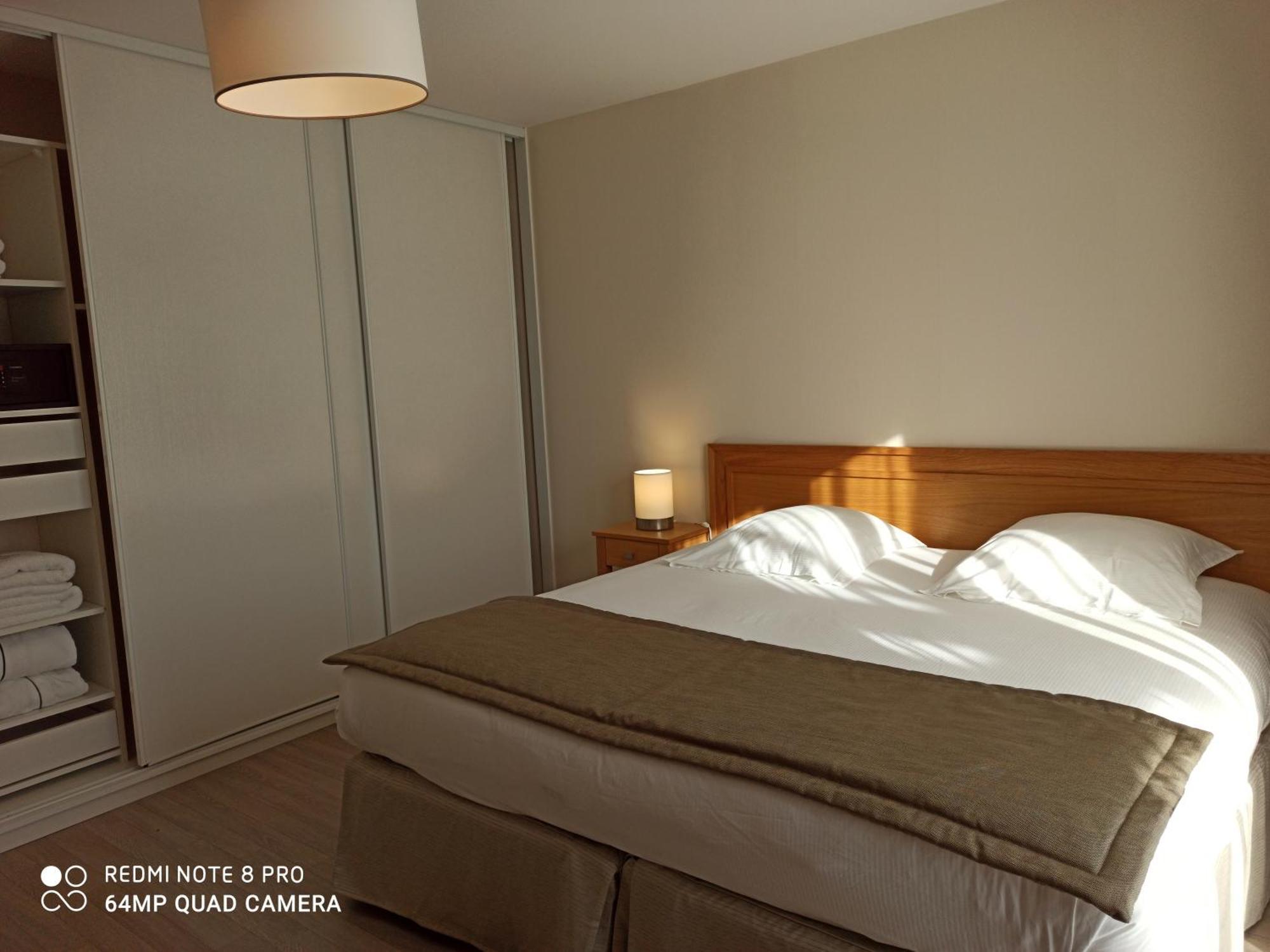 Domitys - Le Manoir Lejlighed Perignat-les-Sarlieve Værelse billede